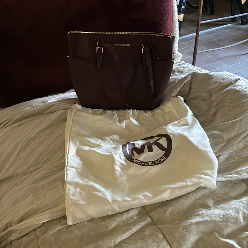 Michael Kors large purse, great condition, minor scuffs